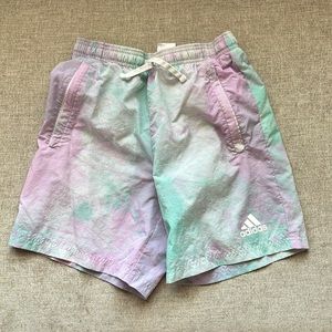 Adidas Mens Size Small Shorts Above Knee Length